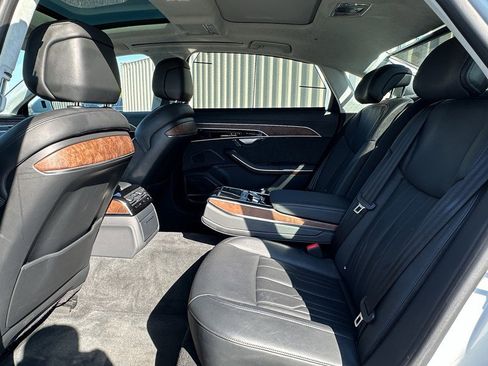 Used 2021 Audi A8 L 4.0T w/ Luxury Package image 10