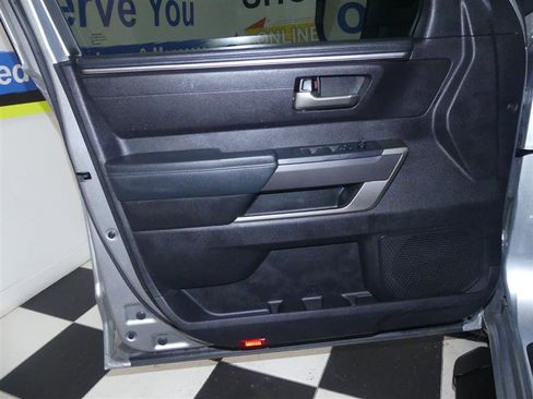 Used 2022 Toyota Tundra SR5 AWD/4WD image 22