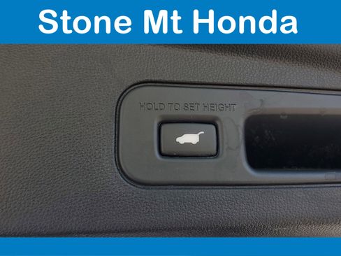 Used 2025 Acura MDX A-Spec AWD/4WD image 12
