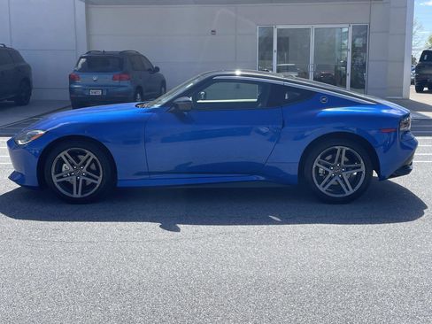 Used 2024 Nissan Z Sport w/ Floor Mat Package image 2