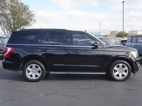 Used 2019 Ford Expedition XLT w/ Equipment Group 202A image 5