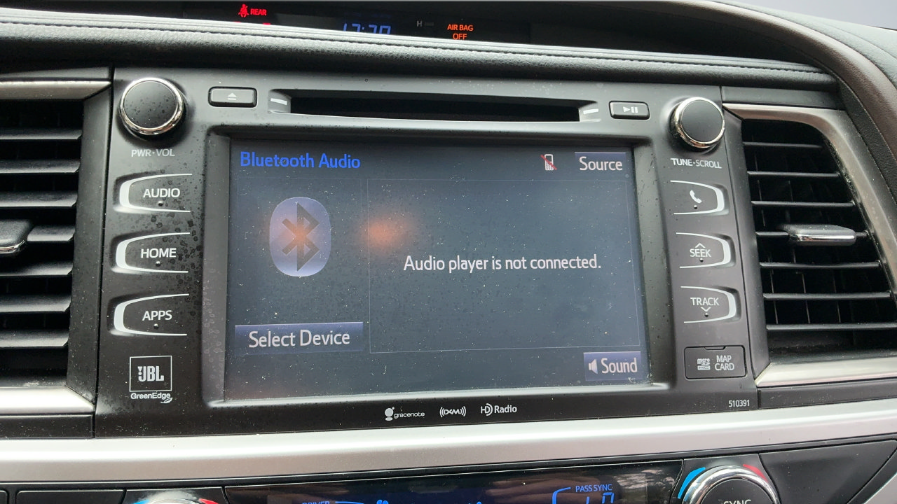 Used 2019 Toyota Highlander Limited Platinum FWD image 10