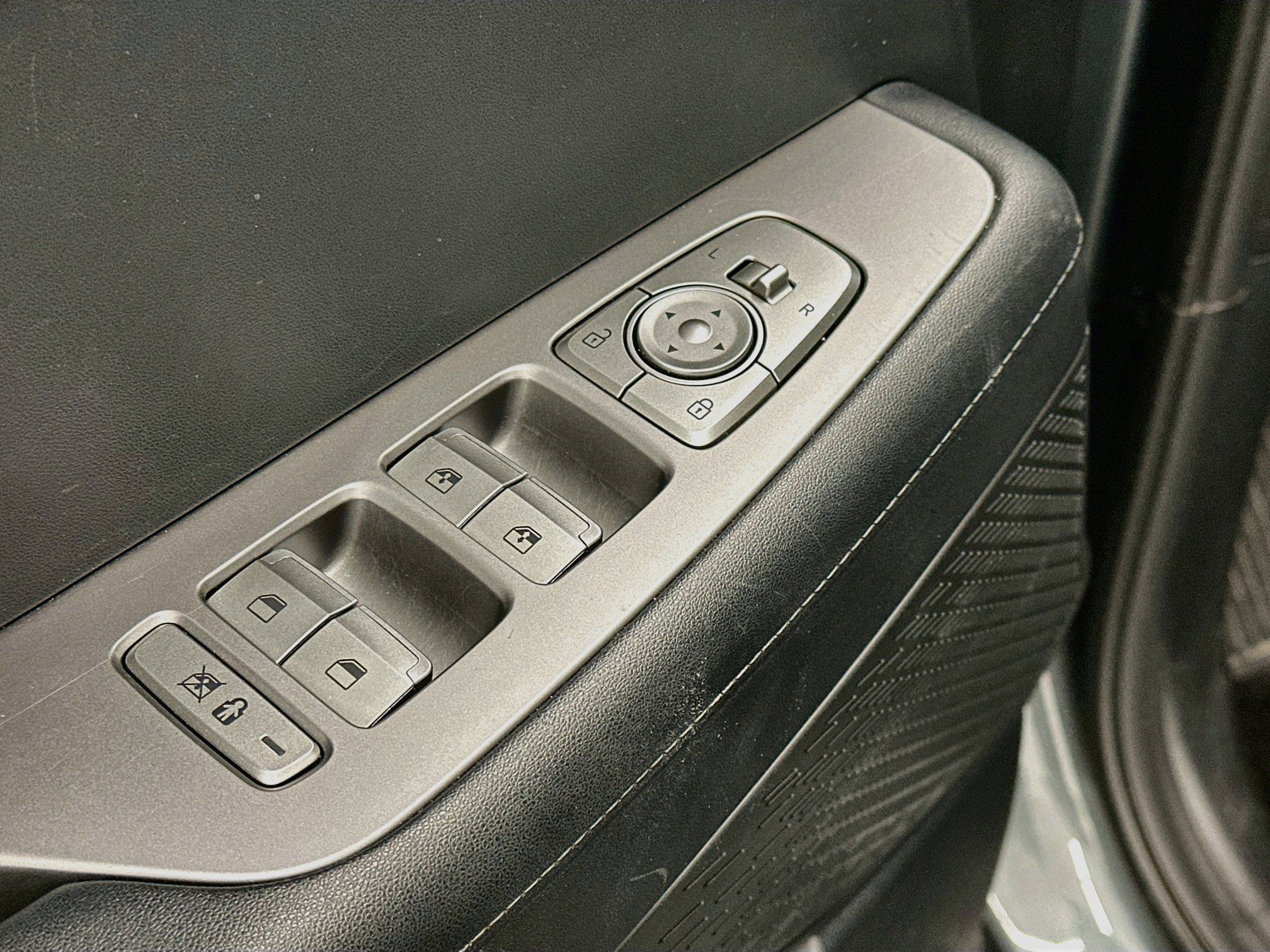Used 2025 Hyundai Palisade SEL AWD/4WD image 15