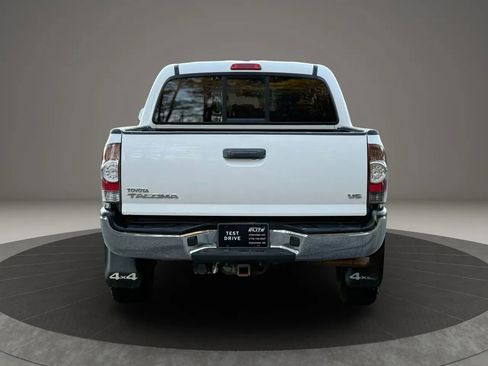 Used 2014 Toyota Tacoma 4x4 Double Cab image 5