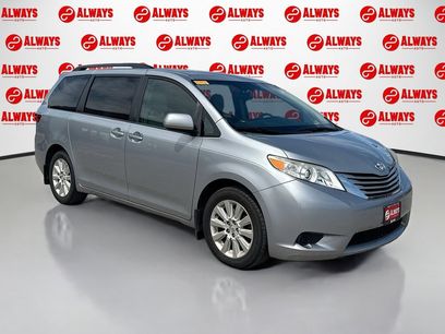 Used 2015 Toyota Sienna LE