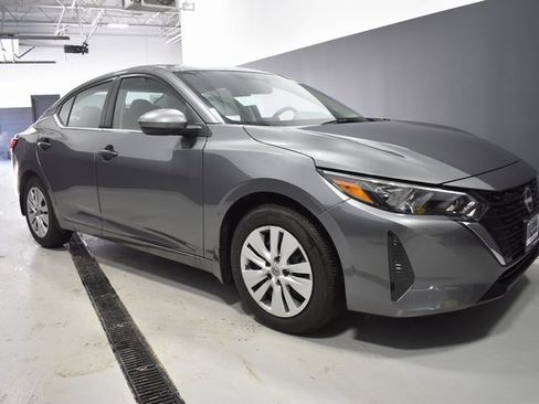 Certified 2025 Nissan Sentra S image 7