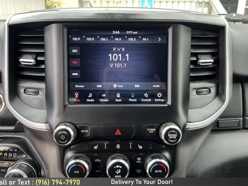 Used 2019 RAM 1500 Big Horn AWD/4WD image 16