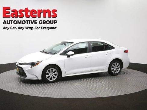 Used 2023 Toyota Corolla LE FWD image 59