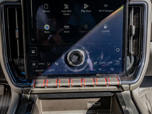 Used 2025 GMC Yukon AT4 w/ Premium Trailering Package image 25