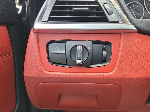 Used 2016 BMW 428i Convertible RWD image 27