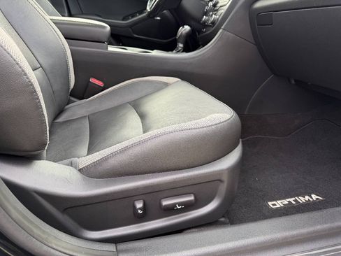 Used 2012 Kia Optima SX w/ Premium Touring Pkg FWD image 19