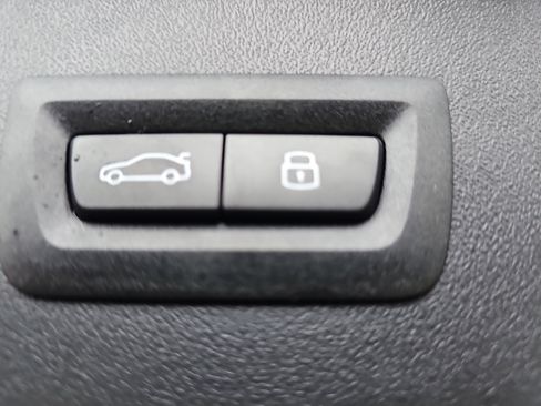 New 2026 BMW X3 xDrive30 w/ M Sport Package image 15