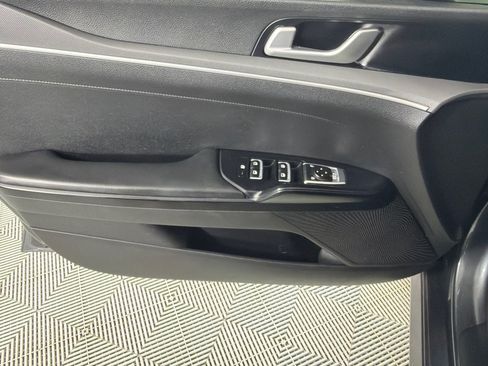 Used 2021 Kia K5 LXS FWD image 9