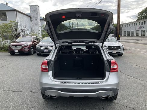 Used 2018 Mercedes-Benz GLA 250 4MATIC image 12