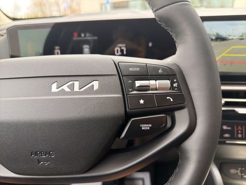 New 2026 Kia Sportage EX AWD/4WD image 36