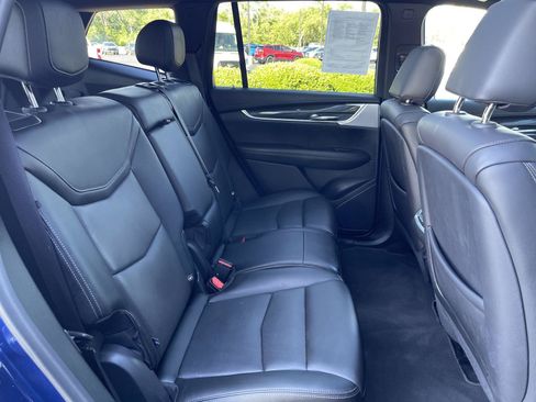 Used 2024 Cadillac XT6 Sport w/ Technology Package AWD/4WD image 43