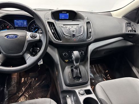 Used 2015 Ford Escape SE image 23