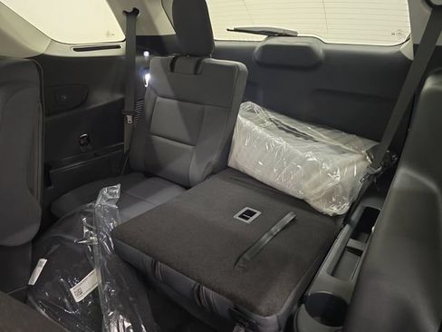 New 2026 Ford Explorer Active RWD image 23