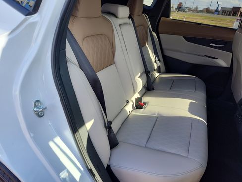 New 2026 Nissan Murano Platinum image 13