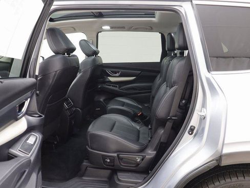 Used 2022 Subaru Ascent Limited w/ Technology Package image 16