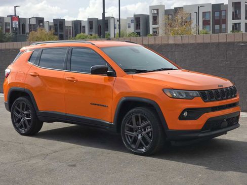 New 2026 Jeep Compass Latitude image 3