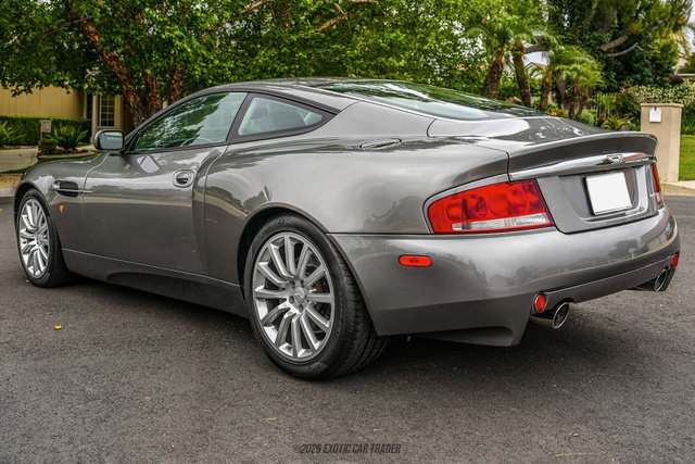 Used 2002 Aston Martin Vanquish RWD image 6