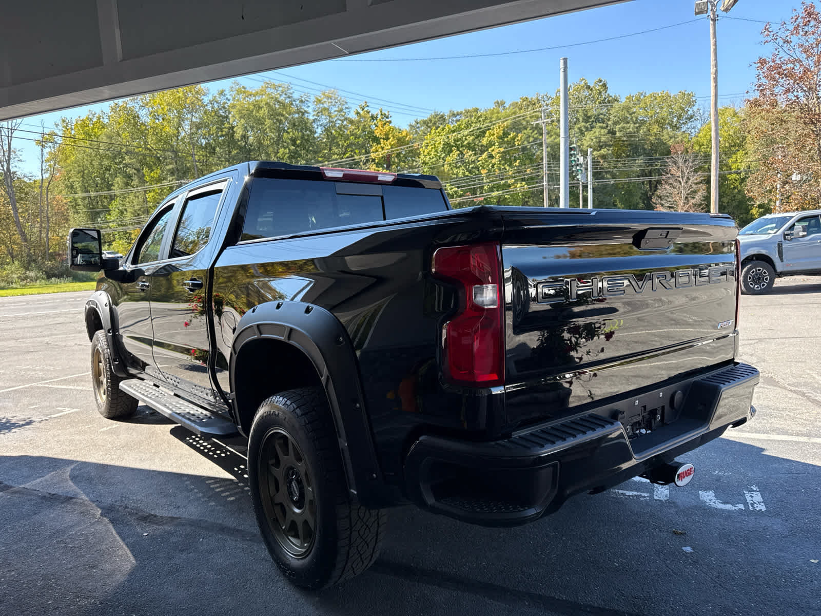 Used 2019 Chevrolet Silverado 1500 RST AWD/4WD image 6