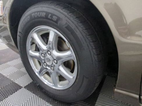 Used 2000 Cadillac Seville STS w/ Convenience Pkg FWD image 29