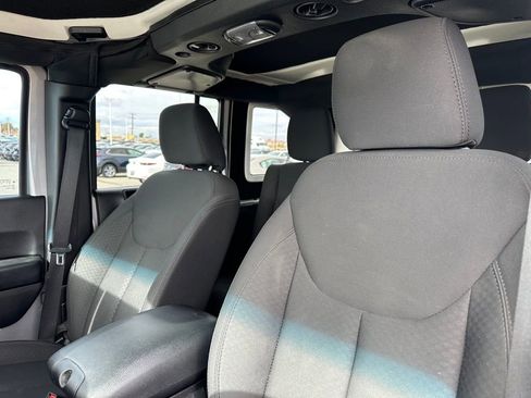 Used 2017 Jeep Wrangler Unlimited Sport w/ Quick Order Package 24S image 15