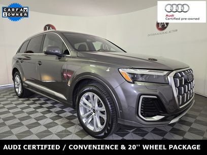 Certified 2025 Audi Q7 2.0T Premium w/ Convenience Package