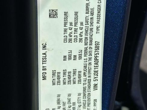 Used 2023 Tesla Model 3 Standard Range image 27