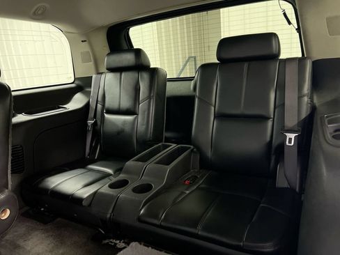 Used 2007 Chevrolet Tahoe LTZ w/ LTZ Preferred Equipment Group AWD/4WD image 23