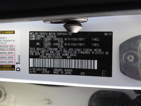Used 2020 Toyota 4Runner SR5 image 35