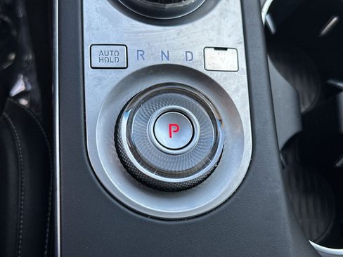 Used 2025 Genesis GV70 2.5T AWD/4WD image 27