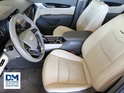 Used 2024 Cadillac XT6 Premium Luxury w/ Technology Package image 20