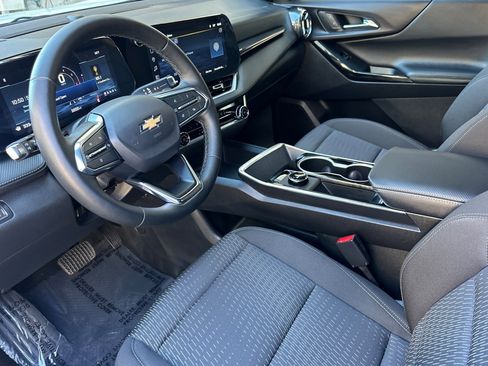 Used 2026 Chevrolet Equinox LT image 10