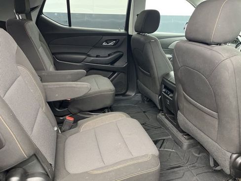 Used 2018 Chevrolet Traverse LT w/ LPO, Floor Liner Package image 11