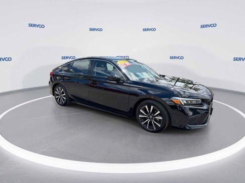 Used 2024 Honda Civic EX-L image 2