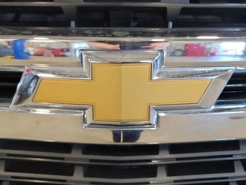 Used 2020 Chevrolet Silverado 1500 LT AWD/4WD image 34