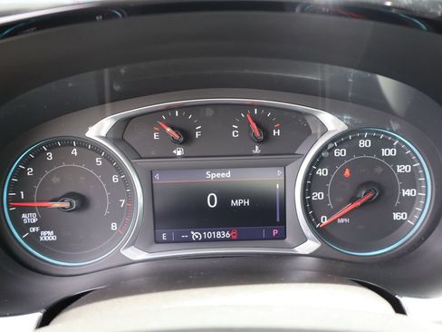 Used 2021 Chevrolet Traverse LT FWD image 15