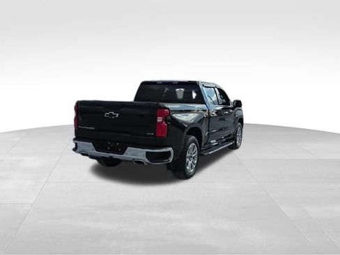 Used 2022 Chevrolet Silverado 1500 LTZ image 9