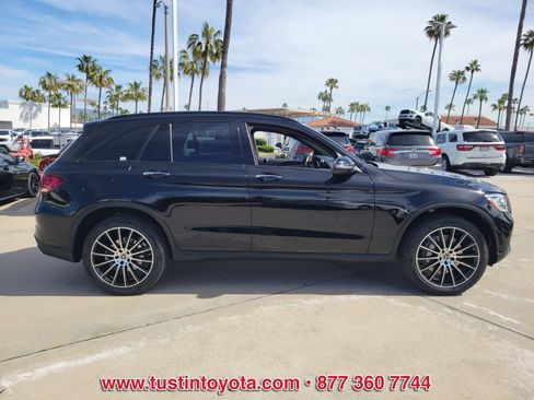 Used 2022 Mercedes-Benz GLC 300 image 3