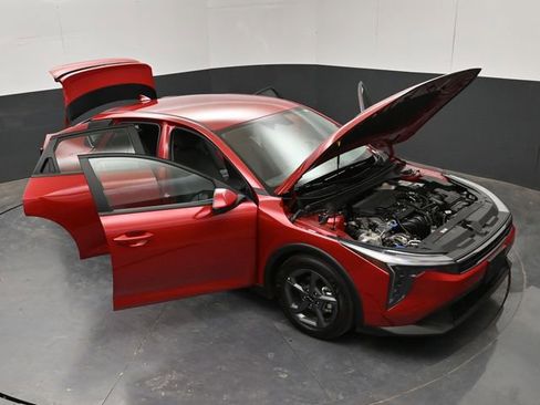 Used 2025 Kia K4 FWD image 25