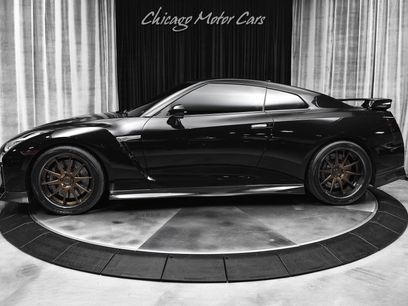Used 2017 Nissan GT-R Premium w/ Premium Interior Package