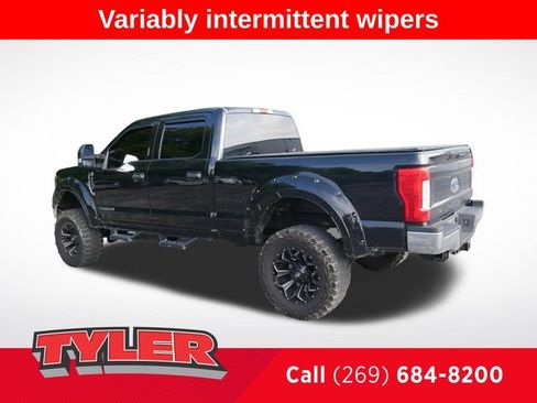 Used 2019 Ford F250 XLT AWD/4WD image 5