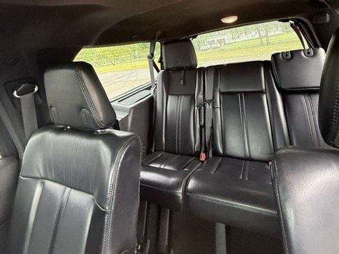 Used 2017 Lincoln Navigator L Select AWD/4WD image 12