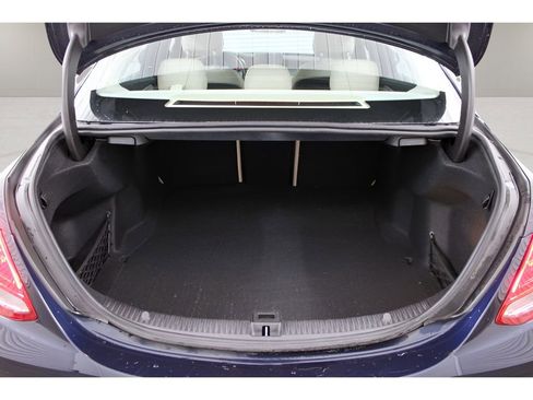Used 2016 Mercedes-Benz C 300 4MATIC Sedan image 26