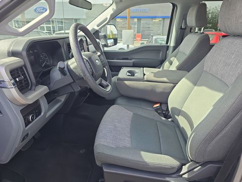 Used 2024 Ford F250 XLT image 17
