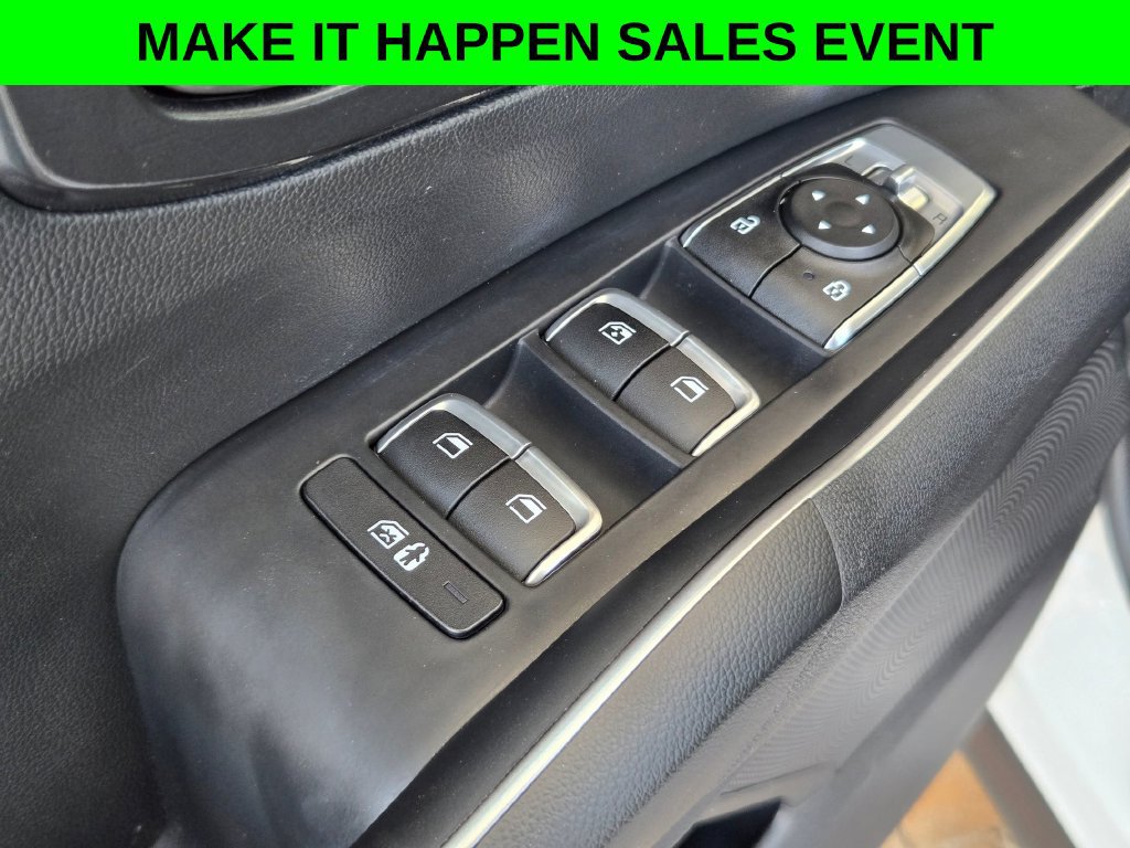 Used 2023 Kia Sorento LX AWD/4WD image 12