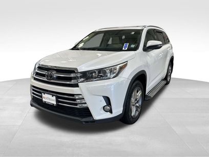 Used 2018 Toyota Highlander Limited Platinum
